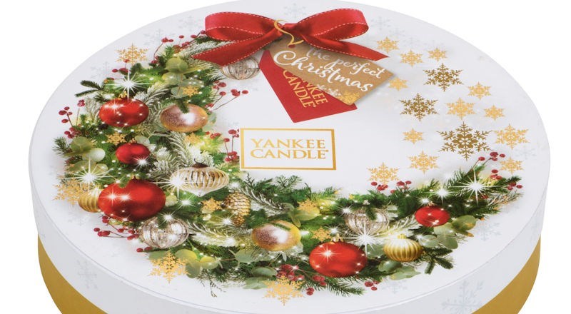 christmas-yankee-candles-range-2017.jpg