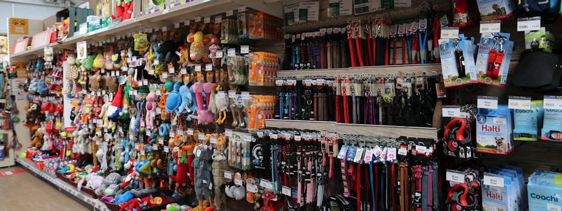 Longacres Bagshot dog toys,  treats and accessories department