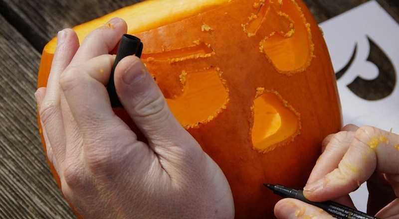 how-you-carve-your-pumpkin-carving-2017.jpg