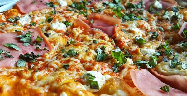 la_hacienda_pizza_oven_demo_day.jpg