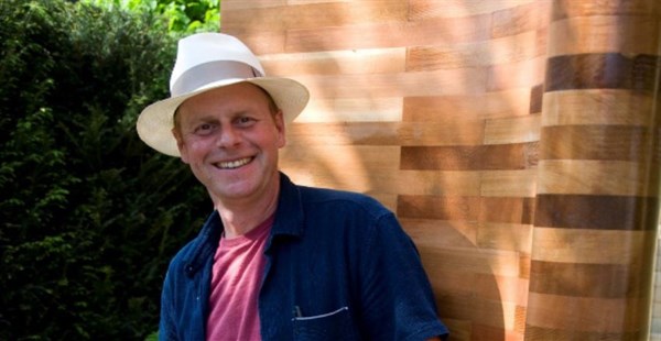 see_joe_swift_at_camberly_theatre_half_price.jpg