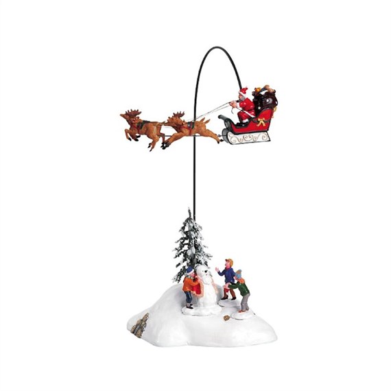 Lemax Santa Claus Is Coming To Town Sights & Sound Christmas Table Piece (54353-UK)