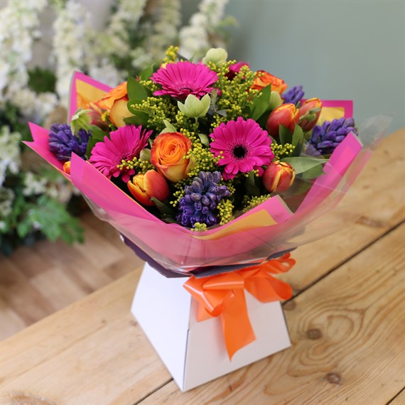 Bagshot Spring Hand Tied Floristry Workshop - Sunday 4th of May 2025 PM