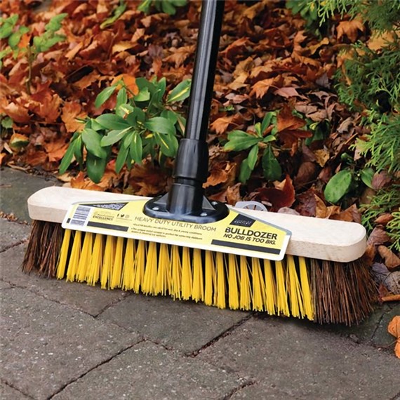 Brushware 16In Bulldozer Utility Wooden Broom