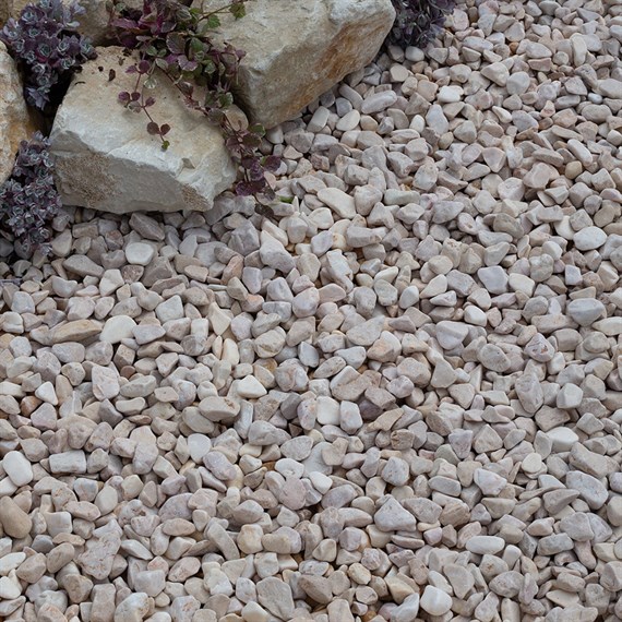 Kelkay Caramel Cream Pebbles 25-40mm Bulk Bag (7097)