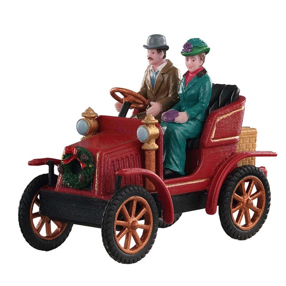 Lemax First Car In Town Christmas Table Piece (93426)