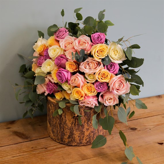 Mixed Rose Cut Flower Hand Tied Flower Bouquet