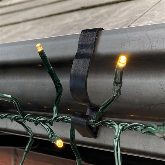 Premier 16 Pack Black Giant Christmas Light Gutter Hooks (AC03082BK)