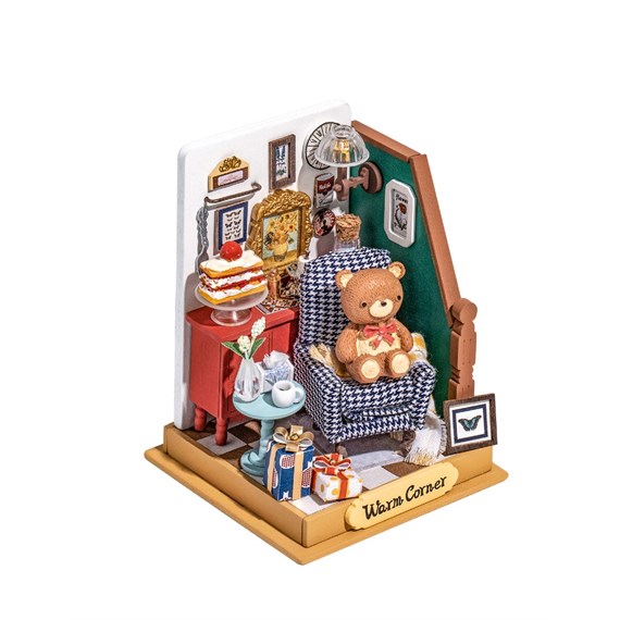 Robotime Holiday Living Room 3D Wooden Puzzle (DS028)