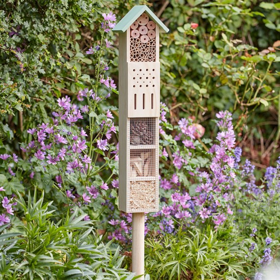Smart Garden Bug & Bee Tower insect Hotel Natural Habitat (7523009)