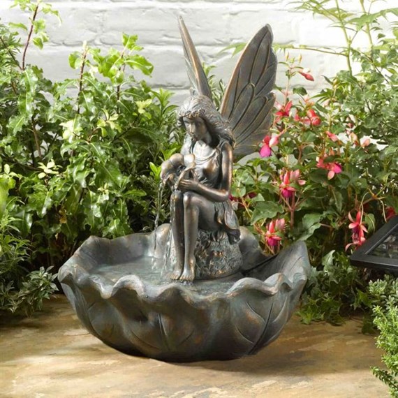 Smart Garden Fairy Leaf Solar Water Feature (1170341RL)