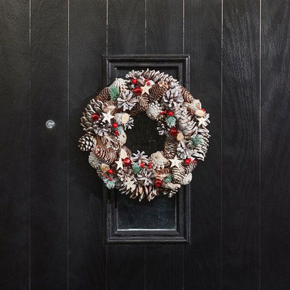 Three Kings FrostStar Festive Christmas Door Wreath 30cm (2541011)