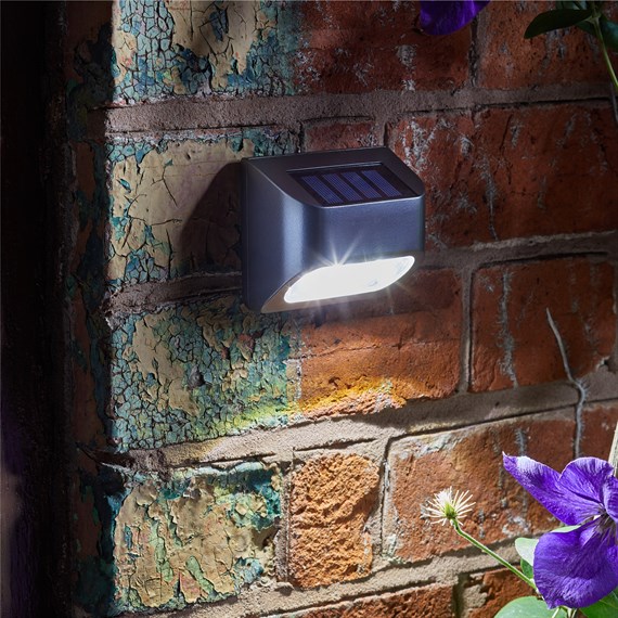 Smart Garden Premier Wall Fence & Post Solar Lights 10 Lumen - 4 Pack (1007019)