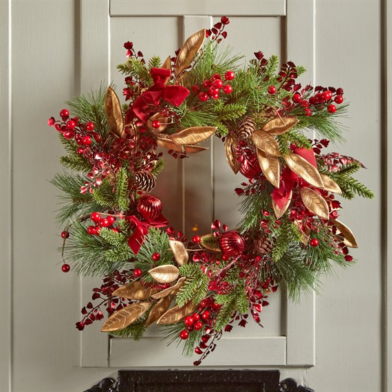 Three Kings 40cm Ruby Velvet Artificial Christmas Wreath (2543009)