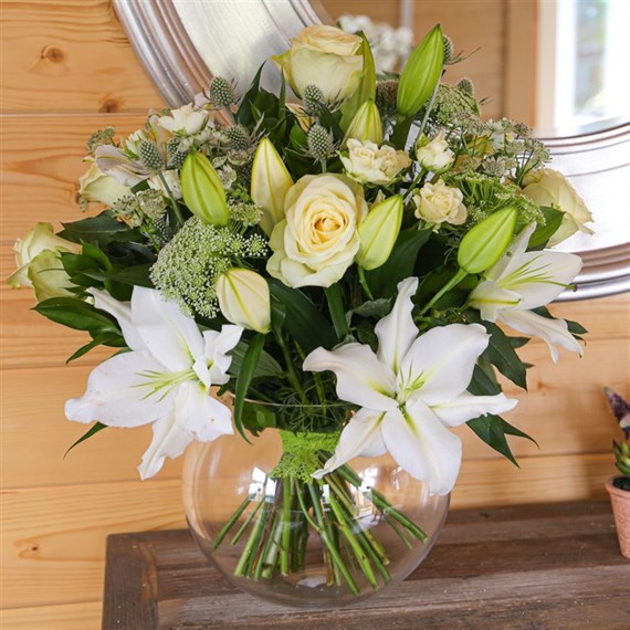 White Handtied Bouquet - Luxury