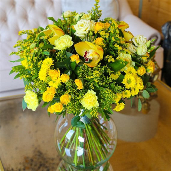 Yellow Hand Tied Bouquet - Luxury