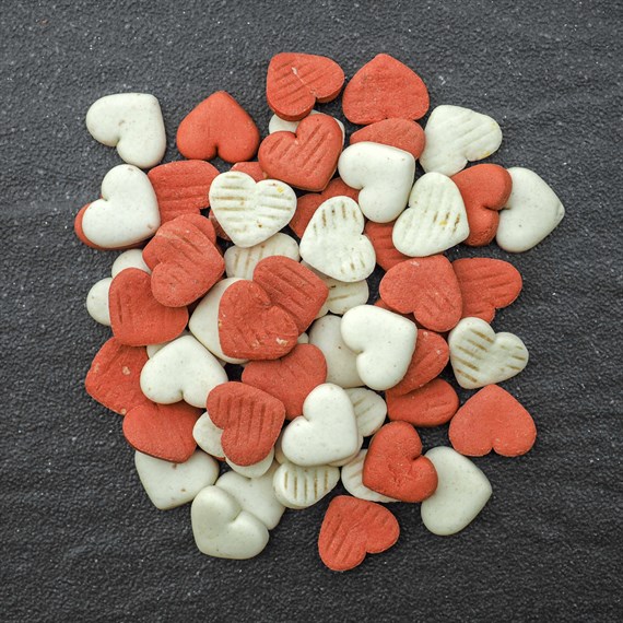 Zoon Biscuit Bakes Strawberry Hearties 400g Dog Treats (8006051)