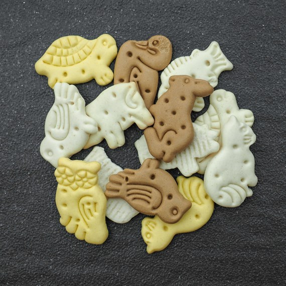 Zoon Biscuit Bakes Vanilla Critter Crunch 400g Dog Treats (8006055)