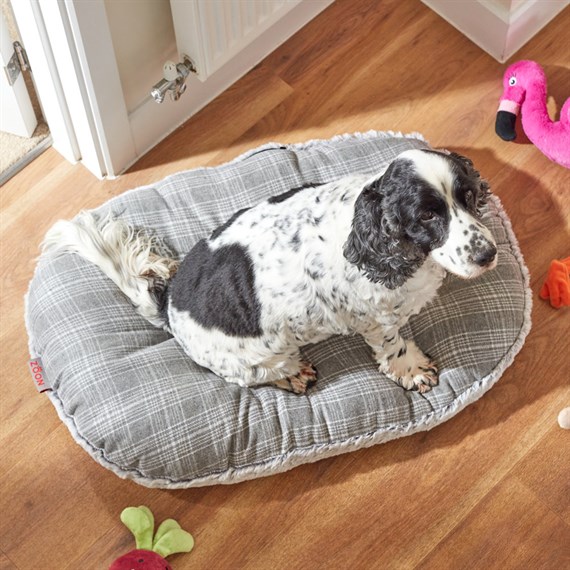 Zoon Grey Plaid Oval Dog Bed Cushion