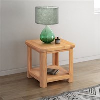 Chatsworth Oak Interior Furniture Lamp Table With Shelf (110-12)