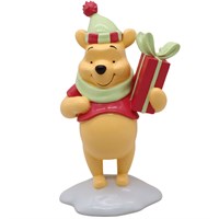 Christmas Inspo 20cm Winnie The Pooh Present Christmas Statue (DN26222)
