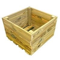 Churnet Valley Wooden Large Square Planter Light Wood (PLNESTPD2)