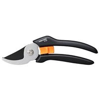 Fiskars Solid Pruner Bypass P121 (1057160)