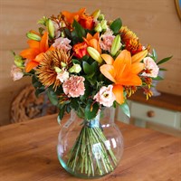 Orange Handtied Bouquet - Luxury
