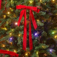 Three Kings 18cm 8 Pack of Long Tail Velvet Christmas Tree Bows Ruby (2551028)