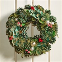 Three Kings 30cm Bauble Pine Christmas Wreath (2541033)