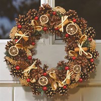 Three Kings 50cm Winter Spice Artificial Christmas Wreath (2541131)