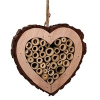 Tom Chambers Bee House Loveheart Natural Habitat (WL038)