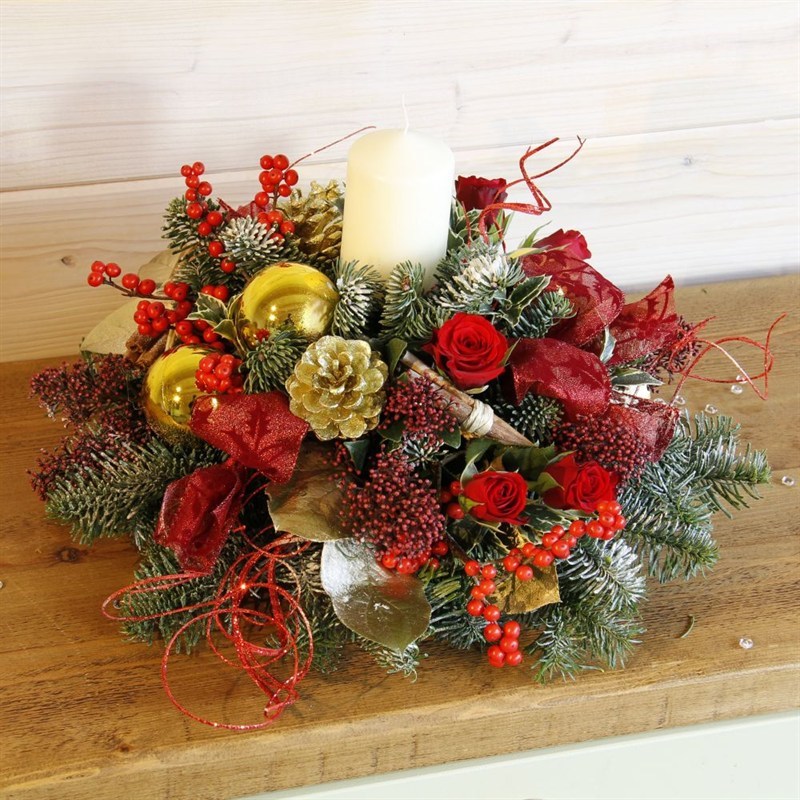 Christmas Gold & Red Posy with Candle