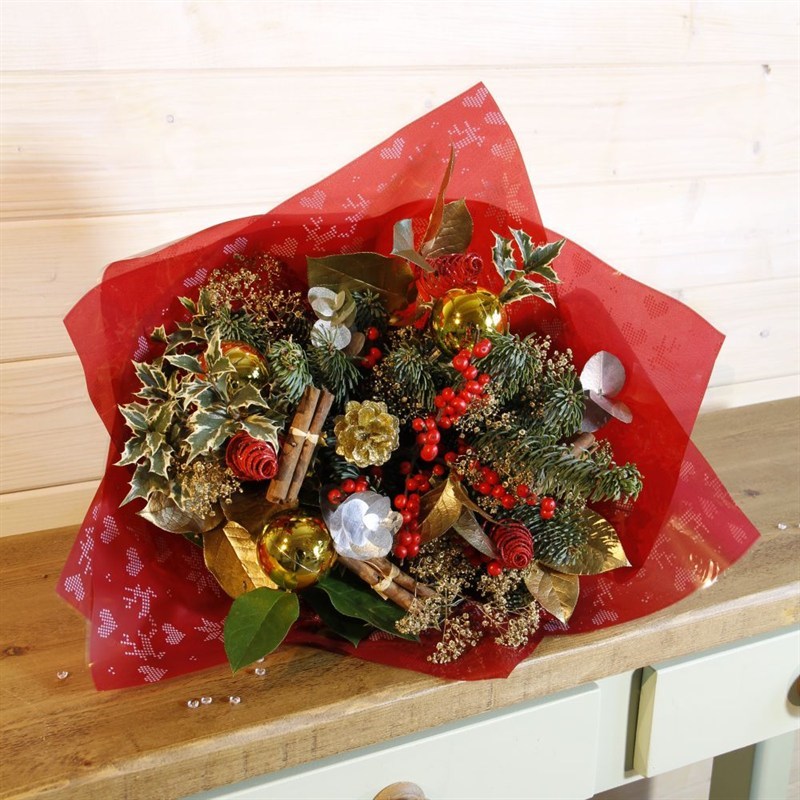 Christmas Long Lasting Festive Bunch